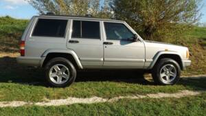 Image 11/50 of Jeep Cherokee 2.5 TD (2000)