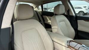 Image 29/54 of Maserati Quattroporte GTS (2015)