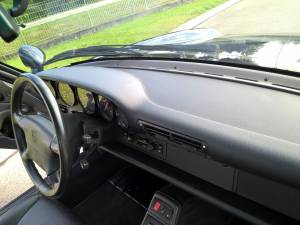 Image 20/20 de Porsche 911 Carrera 4 (1995)