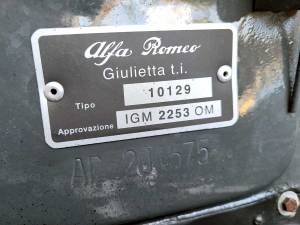 Image 39/40 de Alfa Romeo Giulietta TI (1961)