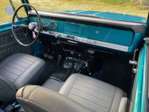 Image 16/27 of International Harvester Scout 800 (1967)