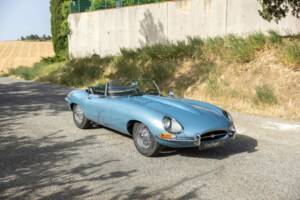 Image 1/50 de Jaguar Type E 3.8 (1964)