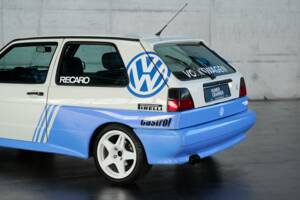 Bild 10/47 von Volkswagen Golf II Rallye 1.8 (1989)