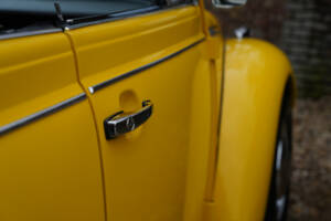 Image 18/50 of Volkswagen Coccinelle 1303 (1976)
