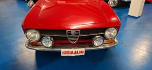 Image 17/32 of Alfa Romeo Giulia GT 1300 Junior (1974)