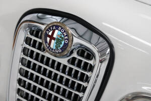 Bild 14/34 von Alfa Romeo 2000 Spider (1960)