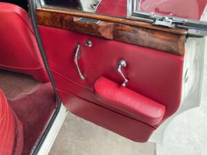 Image 4/38 of Jaguar Mk VII (1952)