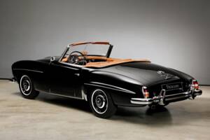 Afbeelding 7/27 van Mercedes-Benz 190 SL (1960)