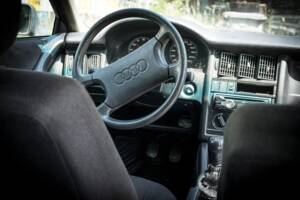 Image 10/18 of Audi 80 1.6 (1990)