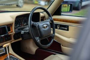 Bild 32/41 von Jaguar XJS 5.3 V12 (1992)
