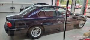 Image 44/58 of BMW 750i (1997)