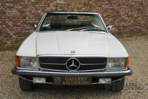 Afbeelding 5/50 van Mercedes-Benz 280 SL (1981)