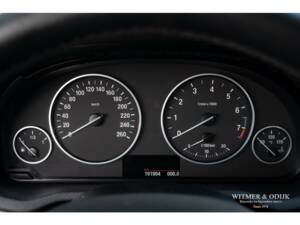 Bild 18/21 von BMW X3 xDrive35i (2011)