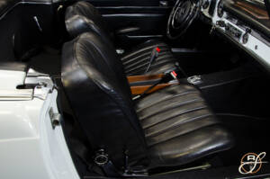 Bild 13/22 von Mercedes-Benz 280 SL (1968)