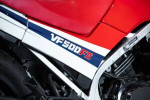 Bild 12/50 von Honda VF 500 F (1986)