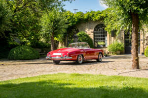 Image 3/29 of Mercedes-Benz 190 SL (1962)