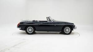 Image 6/15 of MG MGB (1972)