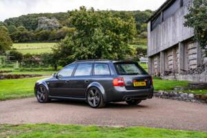 Image 17/50 of Audi RS6 Avant (2003)