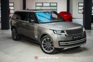 Image 4/25 of Land Rover Range Rover D350 (2022)