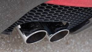 Image 17/60 of Alfa Romeo 147 3.2 GTA (2003)