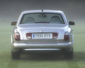 Afbeelding 12/50 van Bentley Arnage Red Label (2002)