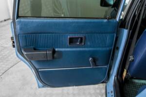 Bild 33/50 von Volvo 245 (1980)