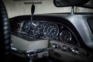 Image 85/97 of Citroën DS 20 Chapron (1972)
