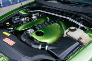 Image 28/45 of Holden LSV R300 (2002)