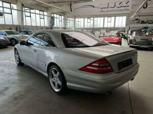 Bild 6/15 von Mercedes-Benz CL 55 AMG (2004)
