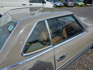 Image 17/27 of Mercedes-Benz 350 SL (1972)