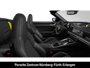 Bild 6/8 von Porsche 911 Turbo S (2020)