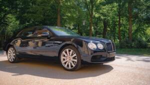 Immagine 55/68 di Bentley Flying Spur V8 S (2017)