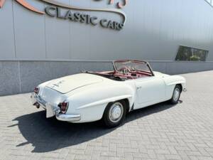 Imagen 7/50 de Mercedes-Benz 190 SL (1959)