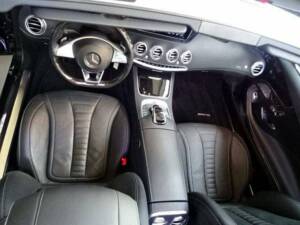 Image 22/26 of Mercedes-Benz SL 500 (2018)