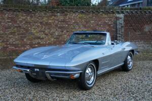 Image 43/50 of Chevrolet Corvette Sting Ray Convertible (1964)