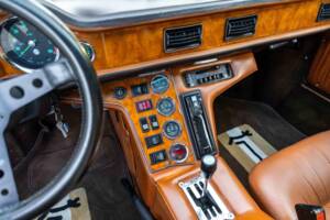 Image 29/61 of De Tomaso Pantera GT5 (1984)