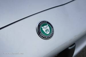 Image 2/29 of Jaguar XKR (2003)