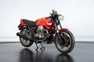 Image 4/49 de Moto Guzzi 850 LeMans (1981)