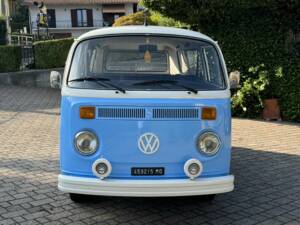 Immagine 2/7 di Volkswagen T2c Combi (1979)