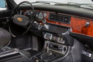 Image 22/31 of Jaguar XJ 5.3 C (1978)