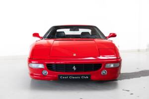 Afbeelding 3/40 van Ferrari F 355 Berlinetta (1996)