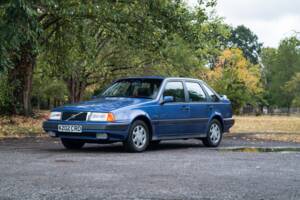 Immagine 49/50 di Volvo 440 Turbo (1992)