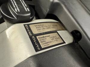 Bild 10/48 von Mercedes-Benz 500 SL 6.0 AMG (1991)