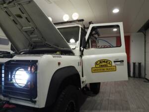 Imagen 13/15 de Land Rover Defender 90 (1996)