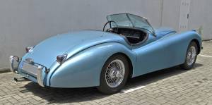 Image 9/50 of Jaguar XK 120 OTS (1952)
