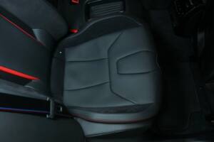 Image 32/50 of BMW M5 xDrive (2022)