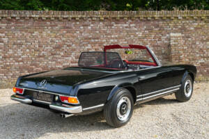 Image 2/50 de Mercedes-Benz 280 SL (1969)