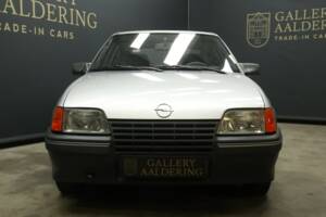Afbeelding 25/50 van Opel Kadett 2,0i GSi (1988)