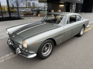 Bild 1/26 von Ferrari 250 GT 2+2 (1962)