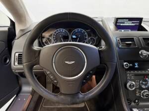 Bild 19/26 von Aston Martin V12 Vantage (2013)